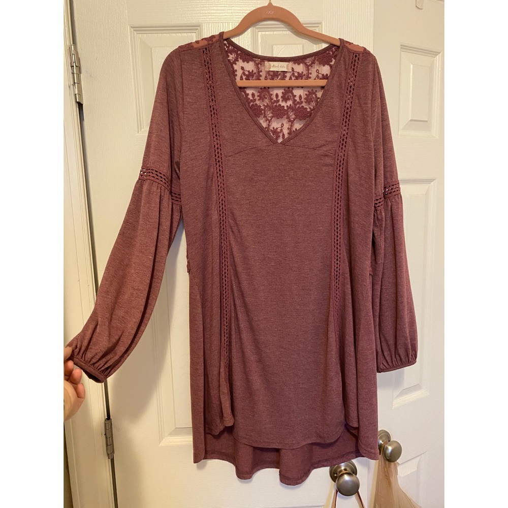 Lace dess